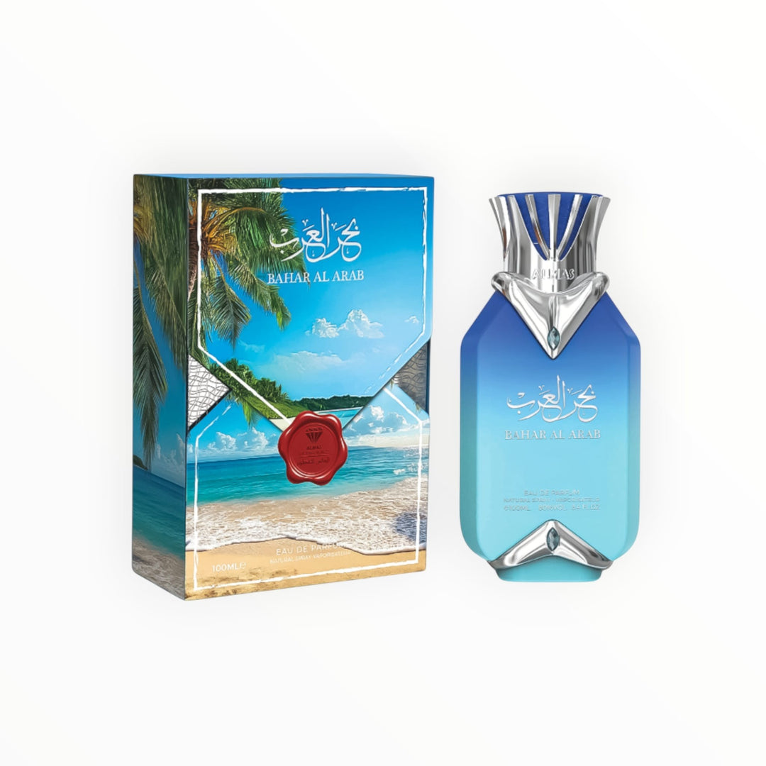 Rimaal Bahar Al Arab Eau de Parfum Flakon mit blau-türkisem Farbverlauf und passender Geschenkverpackung mit Strandmotiv