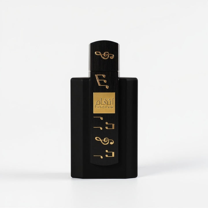 Rimaal Lattafa Angham Eau de Parfum in einem eleganten schwarzen Flakon mit goldenen Musiknoten-Details.