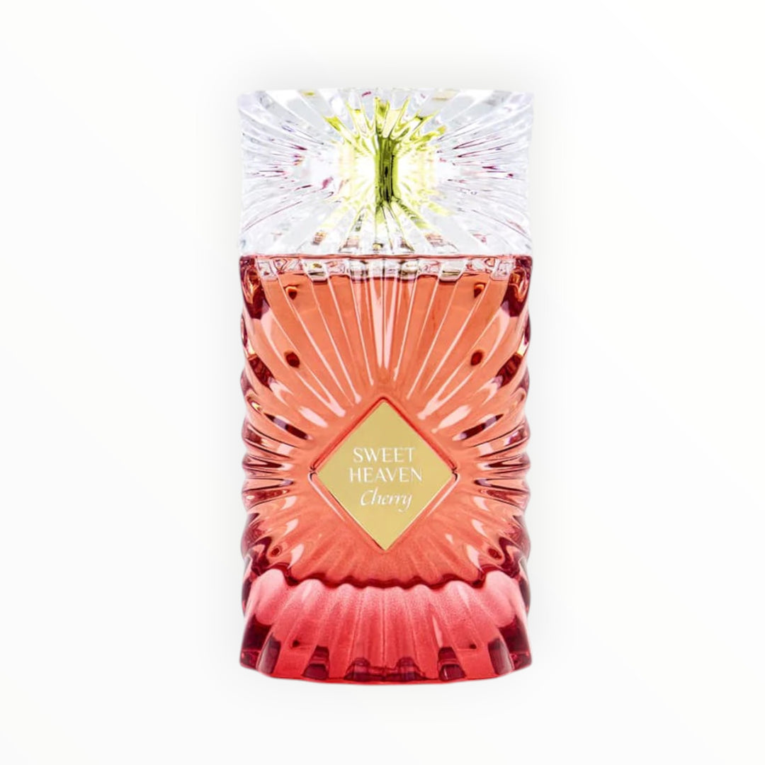 Rimaal Sweet Heaven Cherry Parfümflakon mit facettiertem Glas und goldenem Etikett in 100 ml Größe.