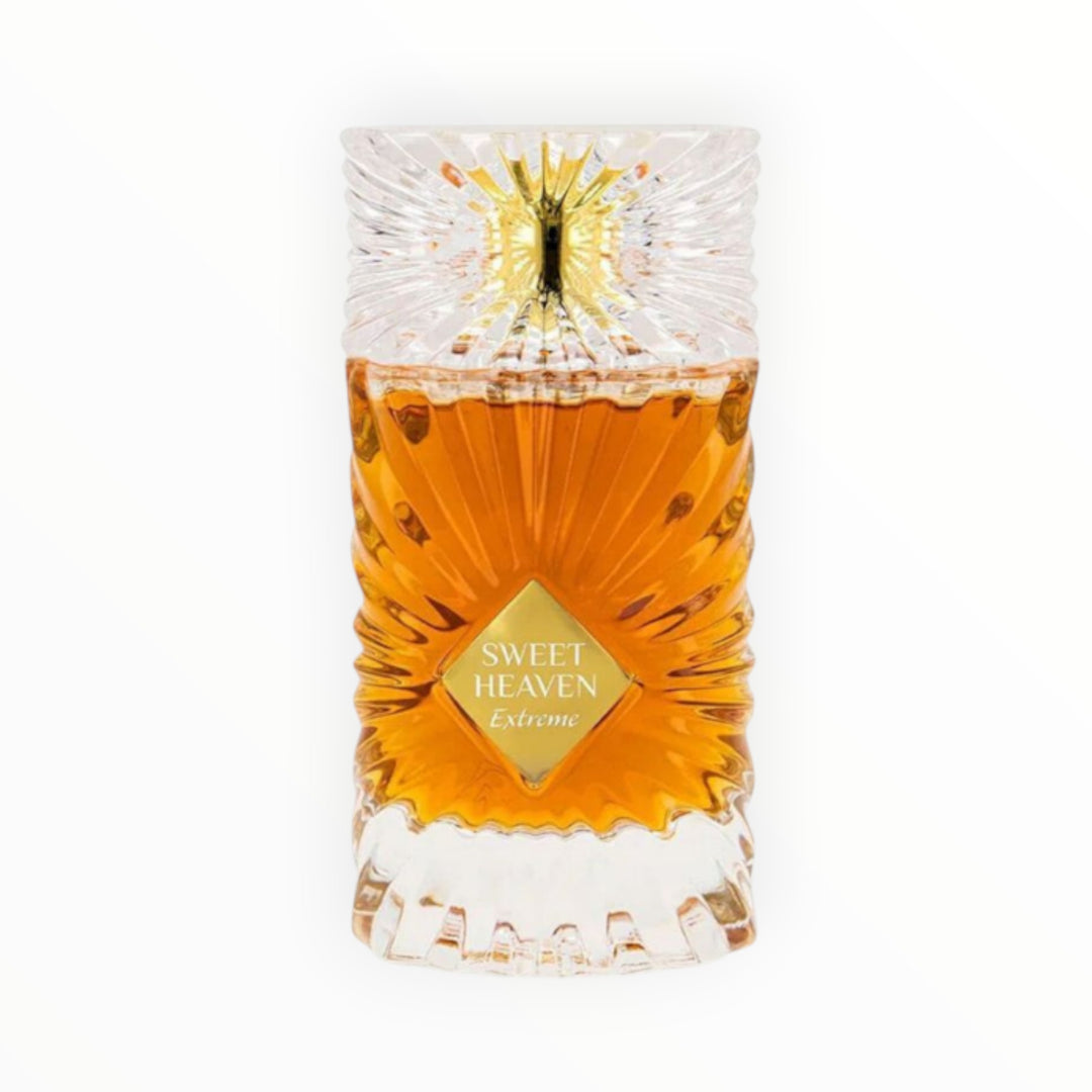 Rimaal Sweet Heaven Extreme Parfum in einem eleganten, facettierten Glasflakon mit goldener Beschriftung.